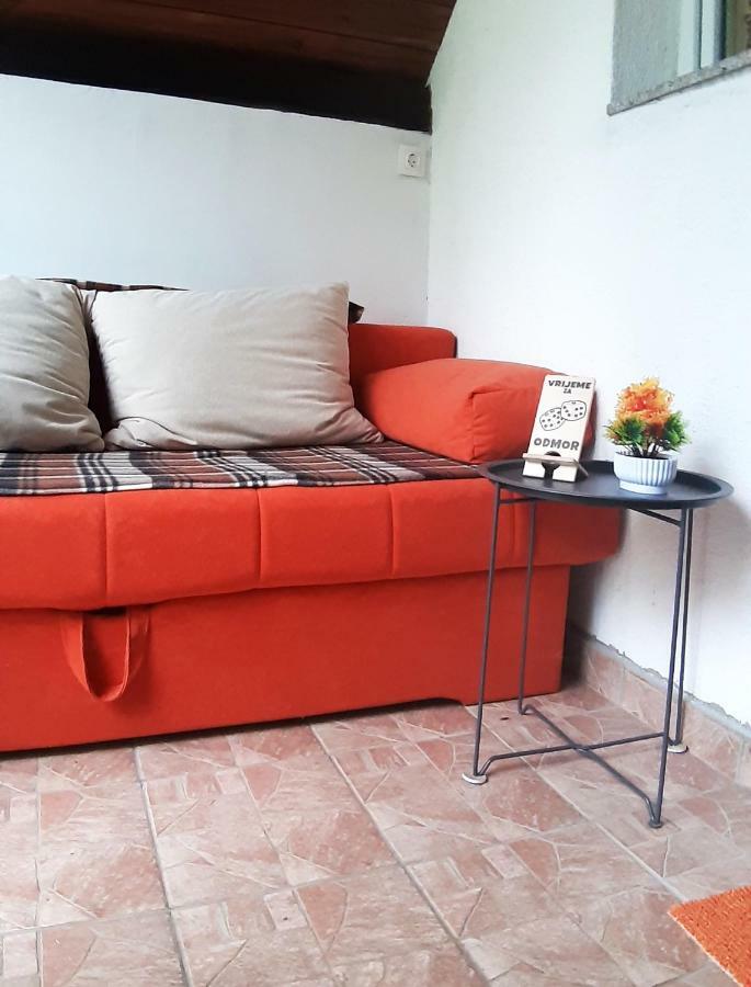 Apartman Nino Tounj Exterior foto